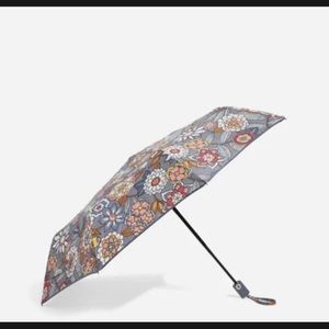 *NWT*~ Vera Bradley~ Umbrella ~TROPICAL EVENING, AUTOMATIC OPEN &CLOSE $45